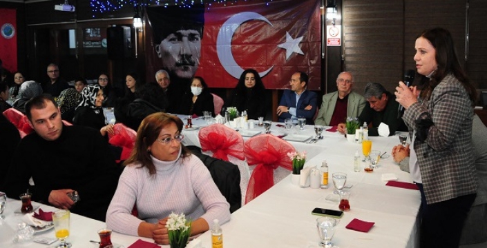 Balçova’da Şehit Yakınları Onuruna Yemek