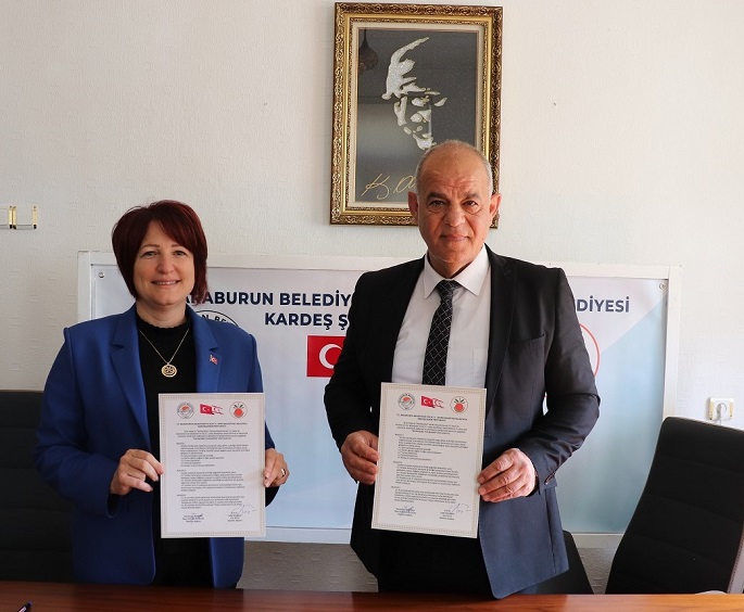 Karaburun ve Lefke Kardeş Şehir Oldu