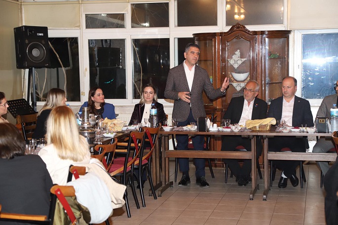 Menderes'te 6 Siyasi Partiden Birlik Mesajı