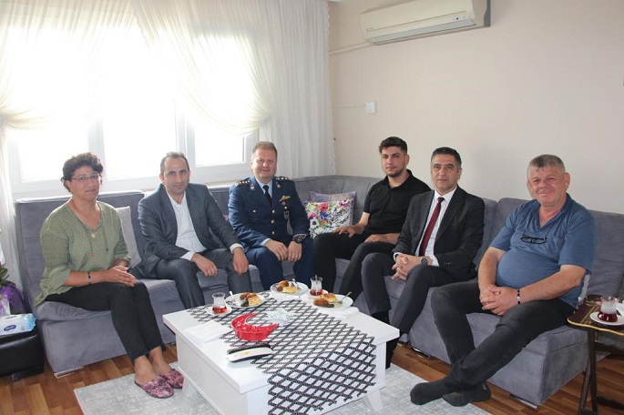 Başkan Kayalar'dan Şehit Ailelerine Anlamlı Ziyaret