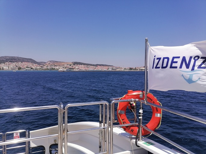 Cumaya Özel İZDENİZ'de İzmir -Midilli git-gel 40 Euro