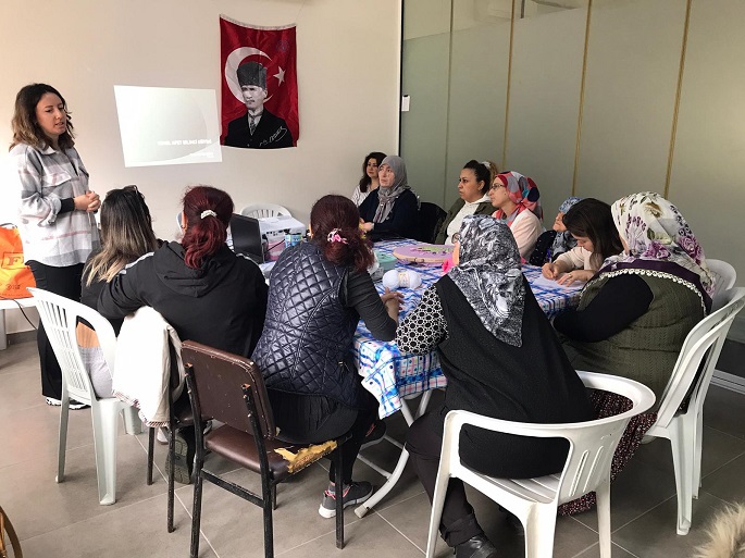 Urla “Mahalle Afet Gönüllüleri”ni yetiştiriyor