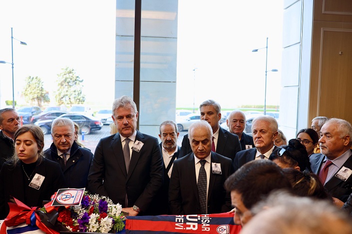 Aşcıoğlu’na İZTO’da veda