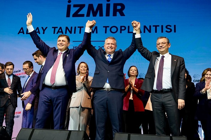 Urla'da Balkan'ın Meclis Üye Listesi ve İthal Basın Tercihi Kayyumu Çağrıştırdı