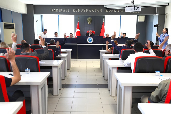 Menderes’te ilk Meclis toplandı