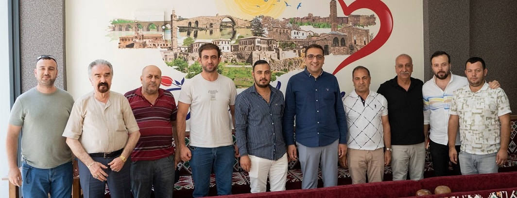 Başkan Yiğit’ten imece ile yapılan taziye evine ziyaret