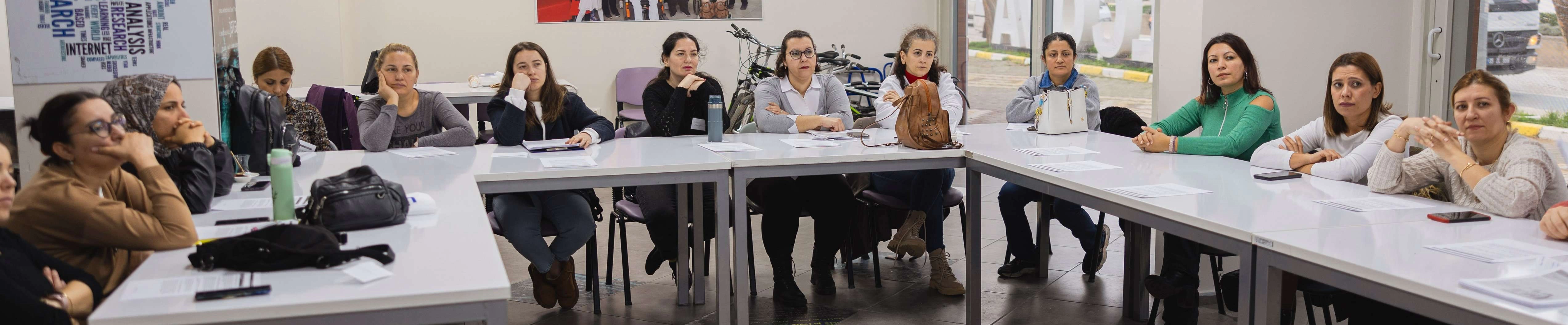 Balçova Belediyesi’nden annelere büyük destek