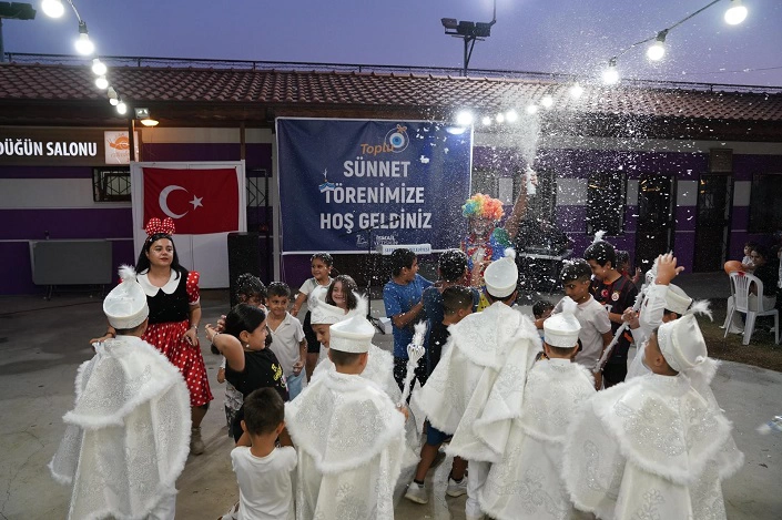 Seferihisar'da Toplu Sünnet Şöleni
