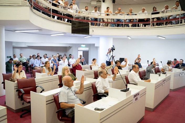 Balçova'ya Hibe Ambulans 