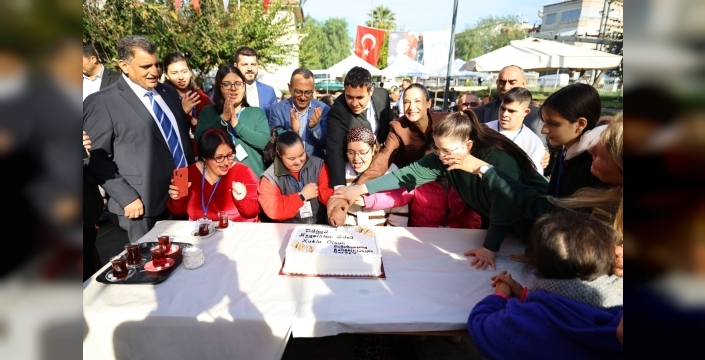 BAŞKAN SENGEL’DEN EFES SELÇUK’UN ENGELSİZ ÇOCUKLARINA TEŞEKKÜR