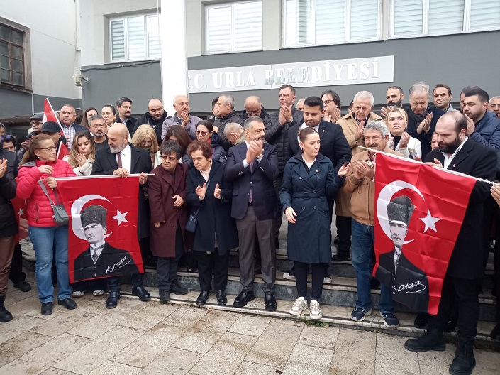 CHP Urla, belediyenin 10 yıllık kiralamasına tepkili