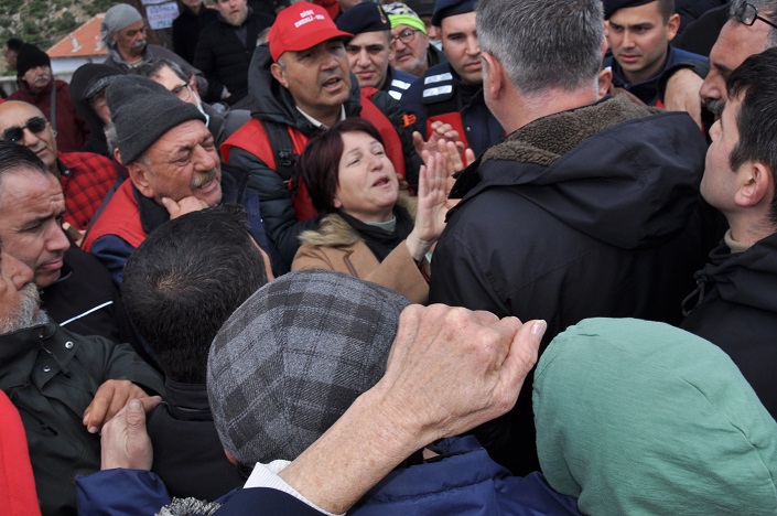 Karaburun'da şimdilik keçiler galip!
